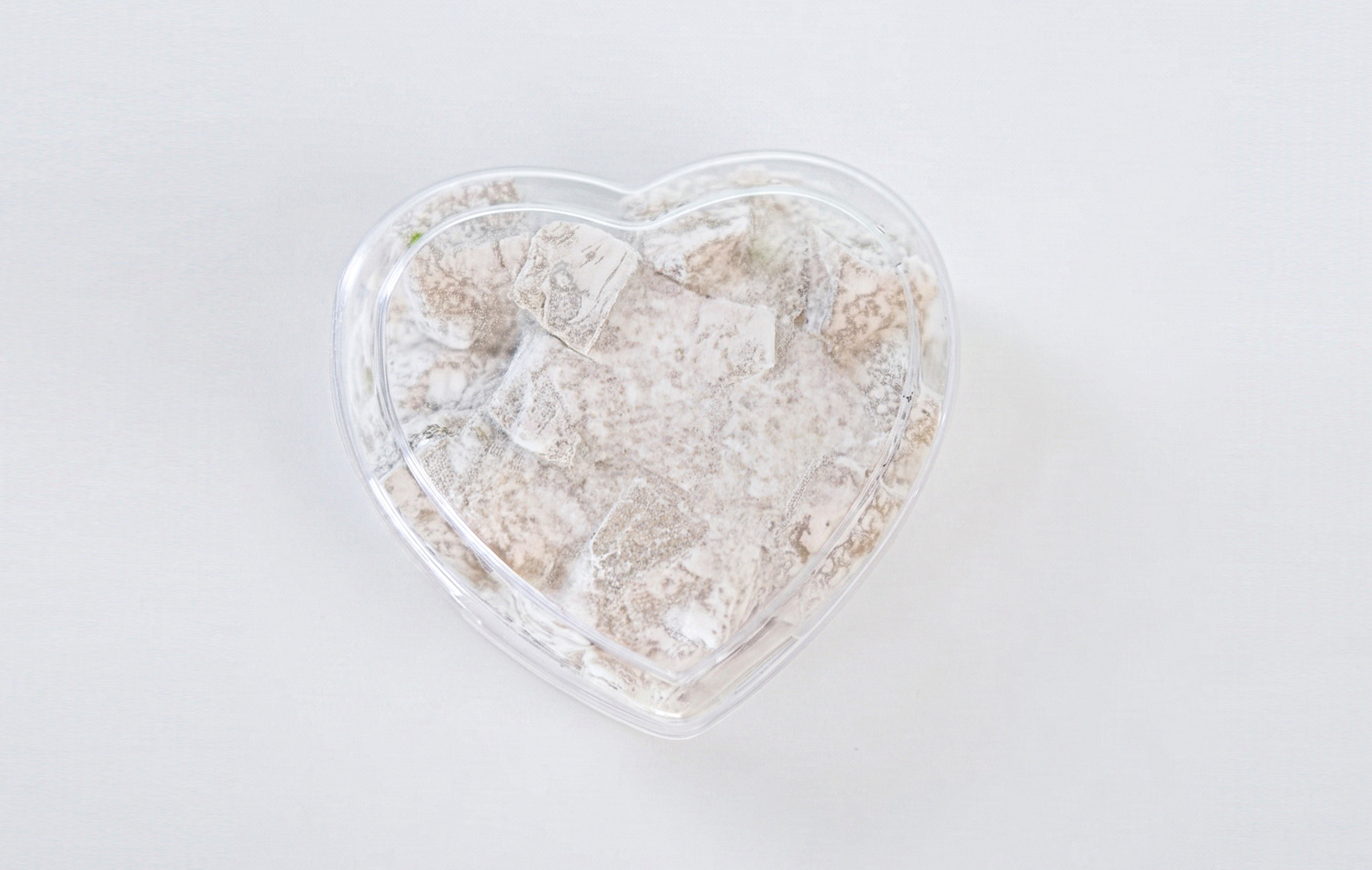 Çifte Kavrulmuş Lokum 40 gr Küçük Kalp Kutu